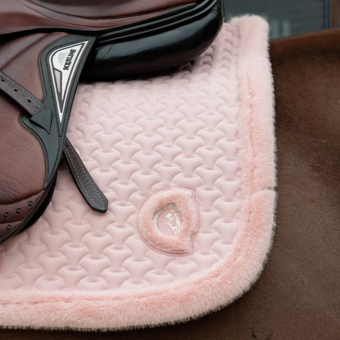 KENTUCKY- Tapis Plaited Fake Fur Jumping