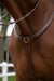 collier de chasse ergonomique avec long pont. En cuir de Haute Qualité, par HVN pro. Couleur Camel élégante surpique blanche. Une attache pour la martingale.. Vendu par sellerie Fouiloux Fontainebleau. 
