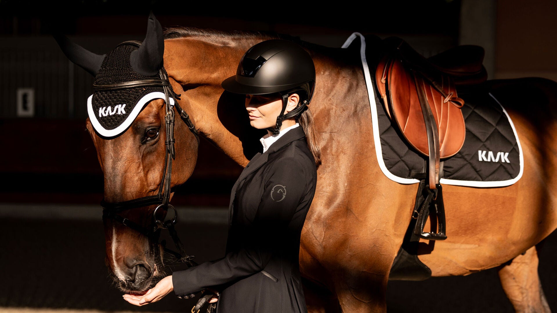 toute la gamme de casque de CSO d'équitation de la marque Kask est chez Fouilhoux revendeur officiel