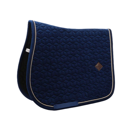 Tapis Velvet Velours de chez Kentucky couleur bleu marine, navy. coupe CSO. Vendu par Fouilhoux Fontainebleau